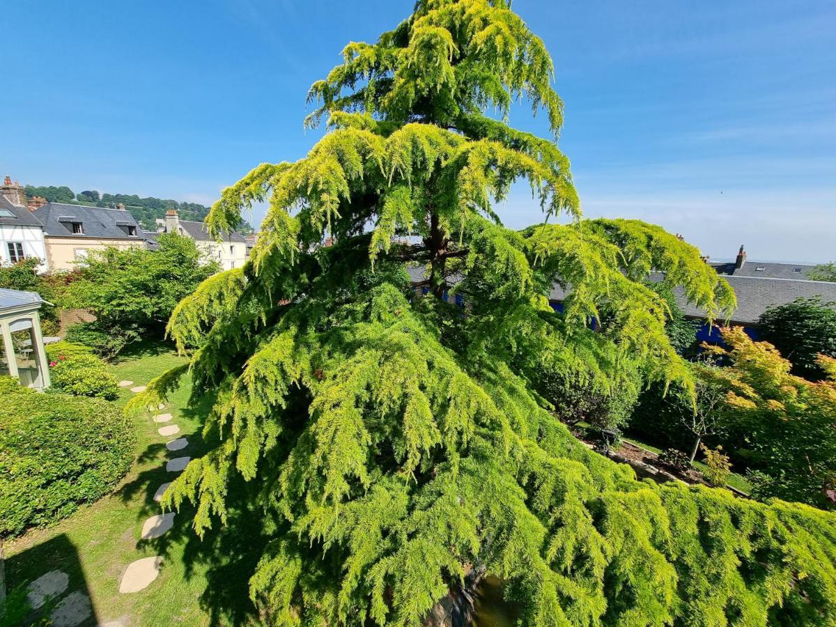 Holiday home Maison Saint Leonard
